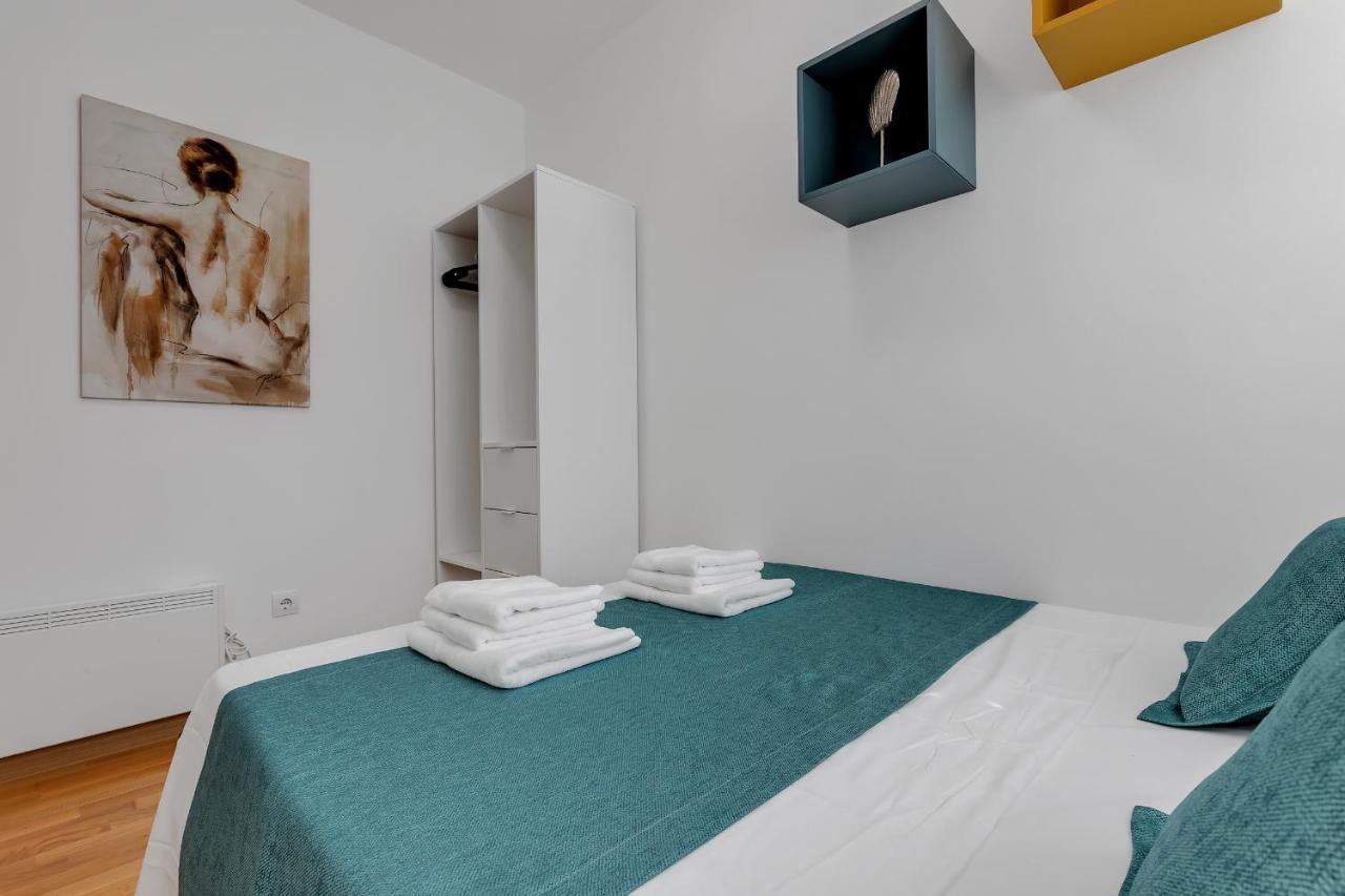 Apartment Pine Fine With Free Parking Makarska Exteriör bild